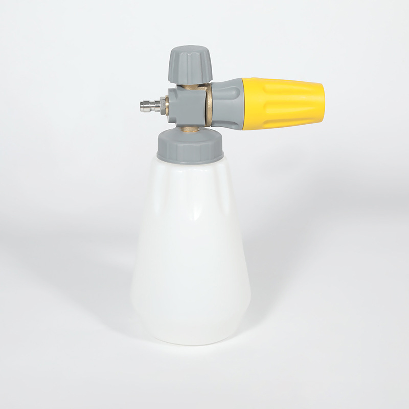 Автомобильное умывалочное платье с высоким давлением.