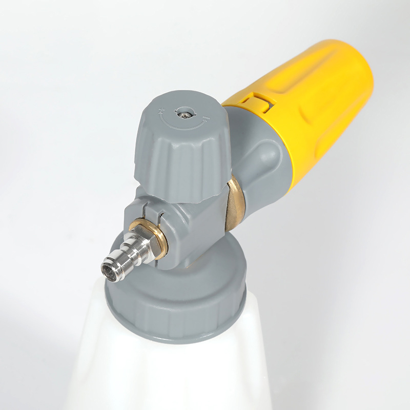 Автомобильное умывалочное платье с высоким давлением.