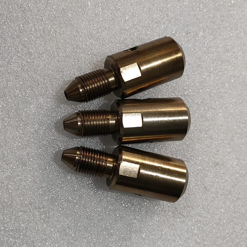 Очистка автомобильной машины на высоком давлении